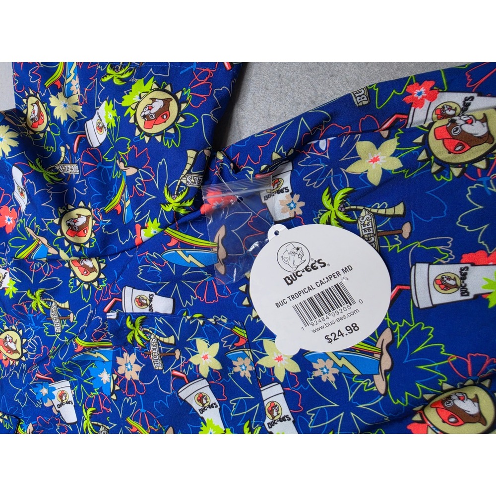 Buc-ees Shirt Men's Medium Blue Allover Print Stretch Short Sleeve Button-Up NWT - Picture 4 of 7